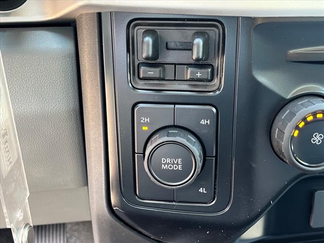 2025 Ford F-600SD 