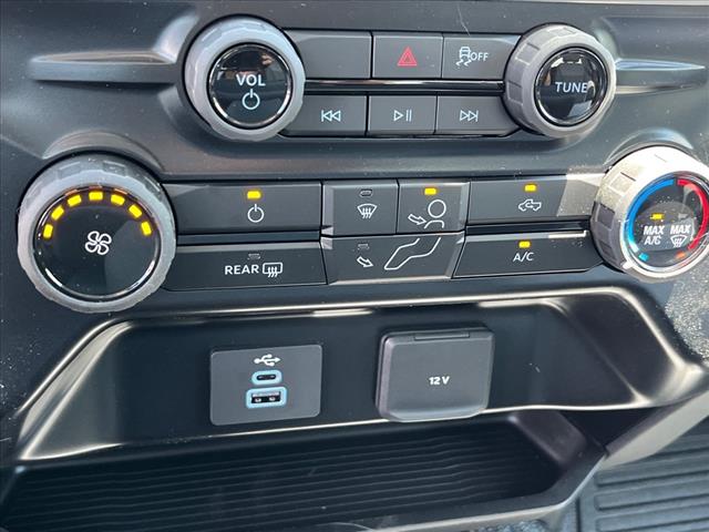 2025 Ford F-550SD XLT DRW