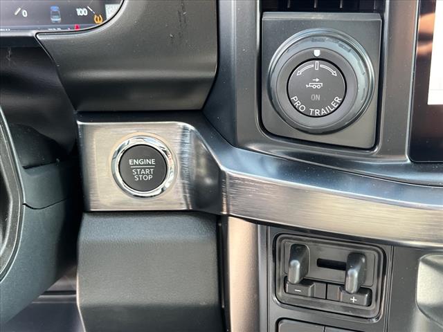 2025 Ford F-250 Super Duty Lariat