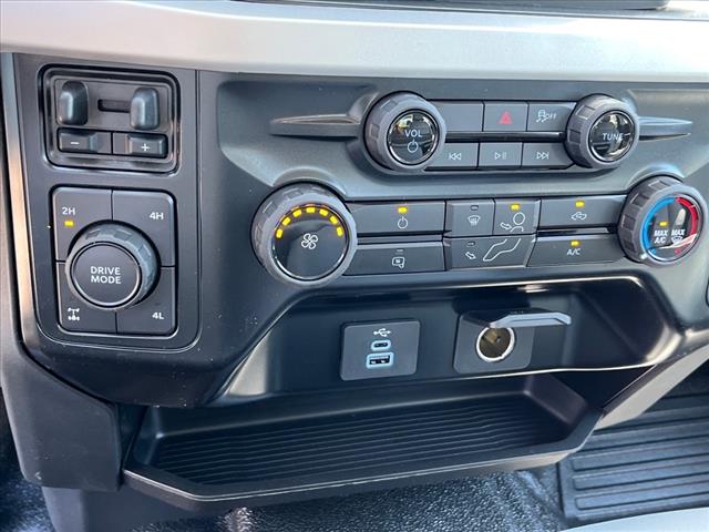 2025 Ford F-350 Super Duty XL