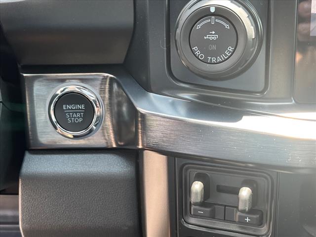 2025 Ford F-350 Super Duty Lariat