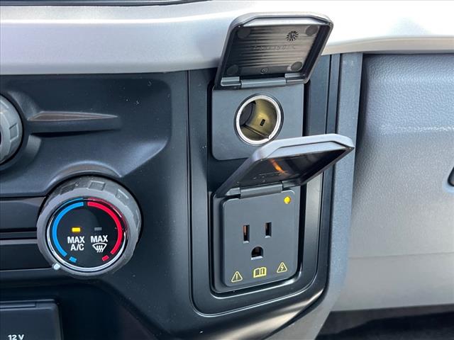 2025 Ford F-600SD XL