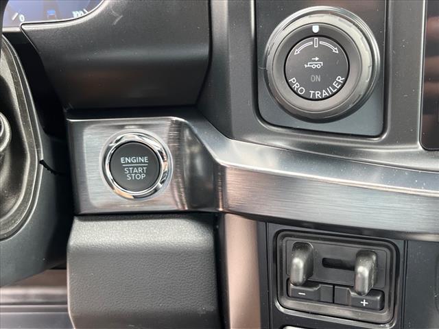 2025 Ford F-350 Super Duty Lariat