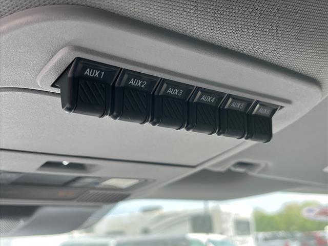 2025 Ford F-350 Super Duty XL DRW