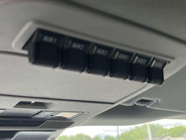 2025 Ford F-350 Super Duty XL DRW