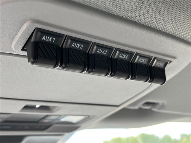 2025 Ford F-350 Super Duty XL DRW