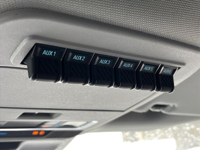 2025 Ford F-350 Super Duty Lariat DRW