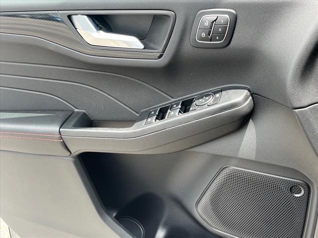 2025 Ford Escape Hybrid ST-Line Elite