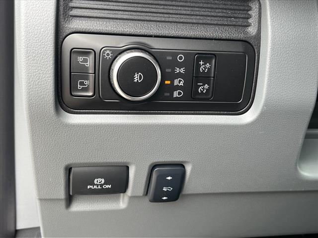2025 Ford F-550SD XLT DRW