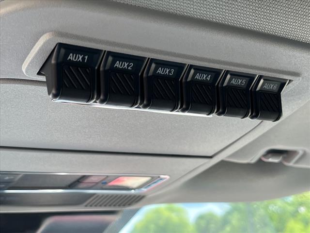 2025 Ford F-550SD Lariat DRW