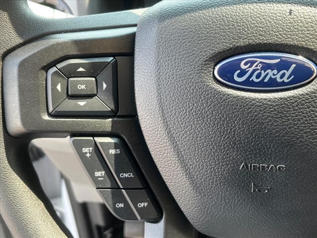 2025 Ford E-Series Base Cutaway