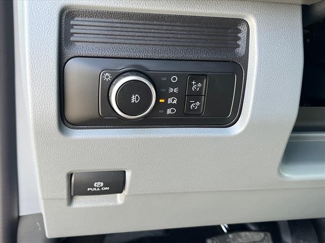 2025 Ford F-350 Super Duty XL DRW