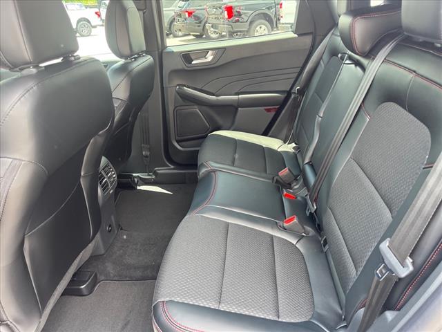 2025 Ford Escape Hybrid ST-Line Elite