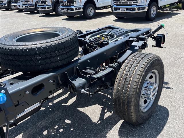 2025 Ford F-350 Super Duty XL