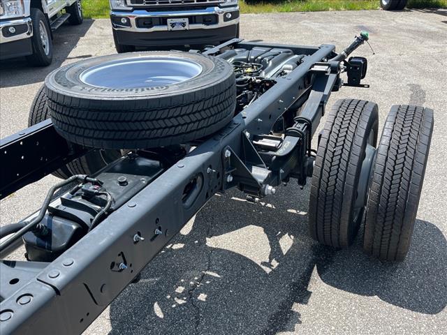 2025 Ford F-550SD XLT DRW