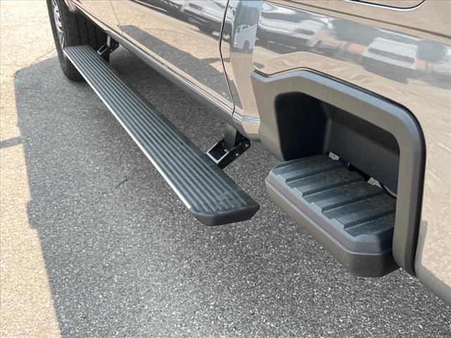 2025 Ford F-250 Super Duty Platinum