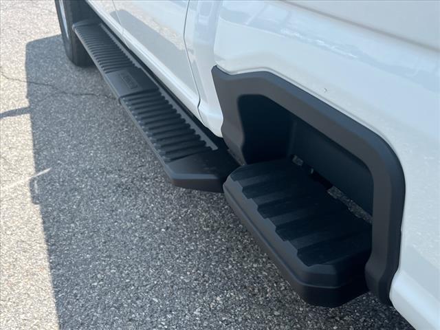 2025 Ford F-350 Super Duty XL