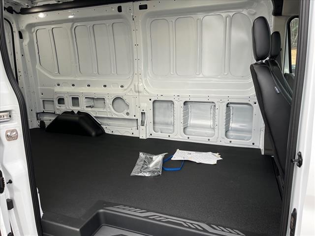 2024 Ford Transit 250