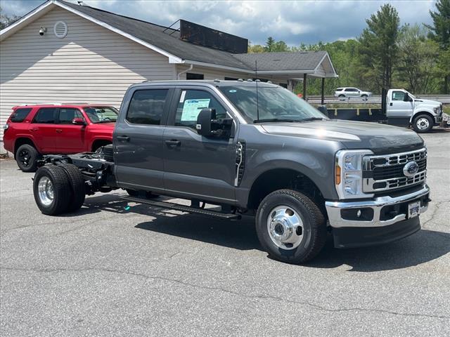 2025 Ford F-350 Super Duty XL DRW, 1FD8W3HN6SED02929, Stock Number: T01340