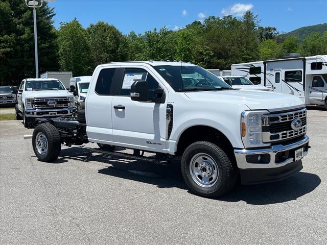 2025 Ford F-350 Super Duty XL, 1FD8X3FT9SED21408, Stock Number: T01451