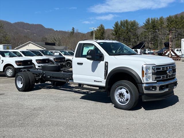 2024 Ford F-600SD , 1FDFF6LT4RDA37751, Stock Number: T01075