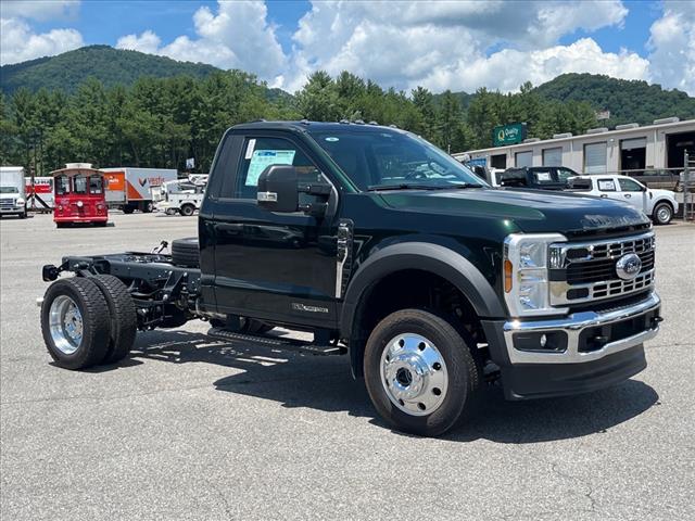 2025 Ford F-550SD XLT DRW, 1FDUF5HT1SED23969, Stock Number: T01549