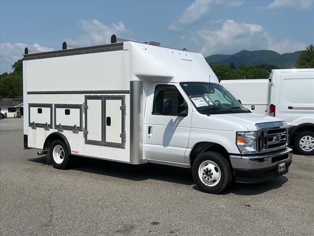 2025 Ford E-Series Base Cutaway, 1FDWE3FNXSDD22331, Stock Number: T01475