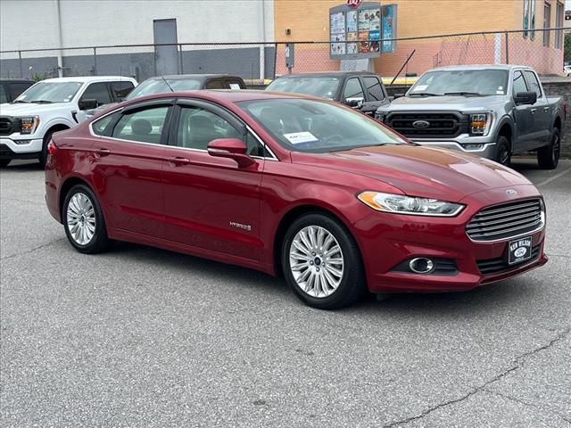 2016 Ford Fusion Hybrid SE