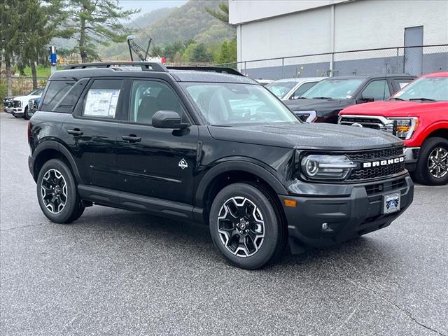 2025 Ford Bronco Sport Outer Banks, 3FMCR9CN4SRE54832, Stock Number: U00464