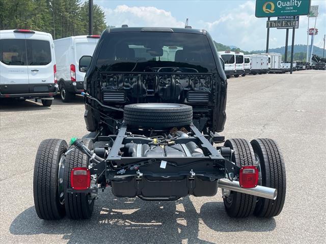 2025 Ford F-450SD XLT DRW