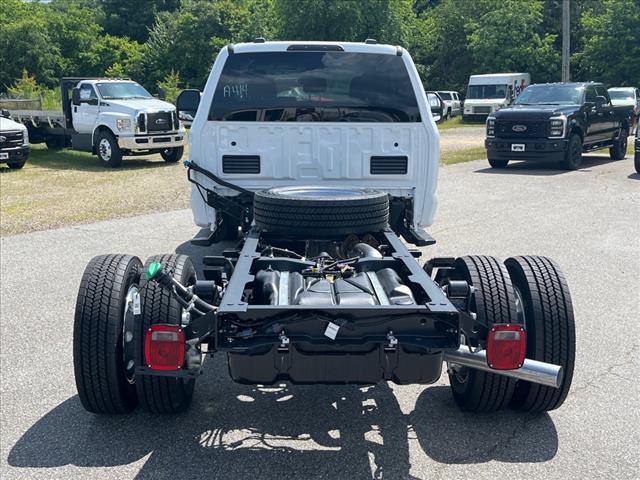 2025 Ford F-550SD XLT DRW