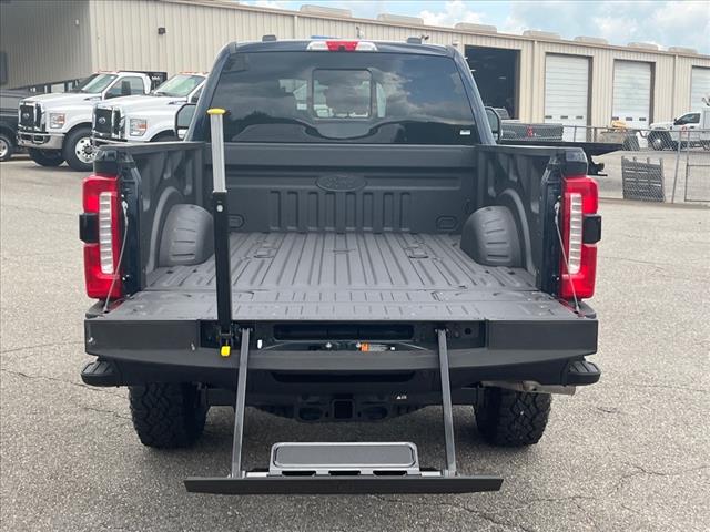 2025 Ford F-350 Super Duty Lariat