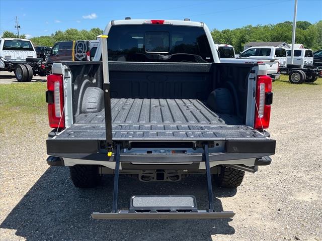 2025 Ford F-350 Super Duty XLT