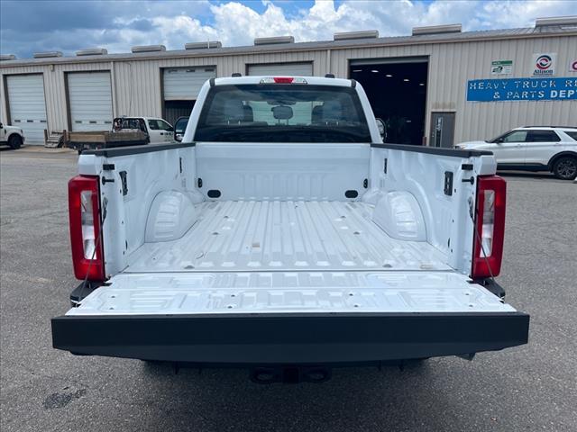 2025 Ford F-350 Super Duty XL