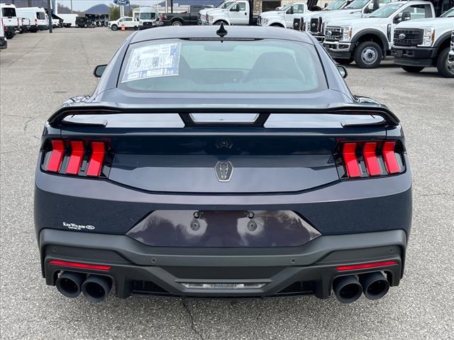 2025 Ford Mustang Dark Horse