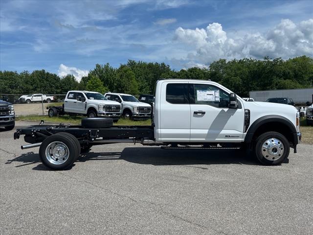2025 Ford F-550SD XLT DRW