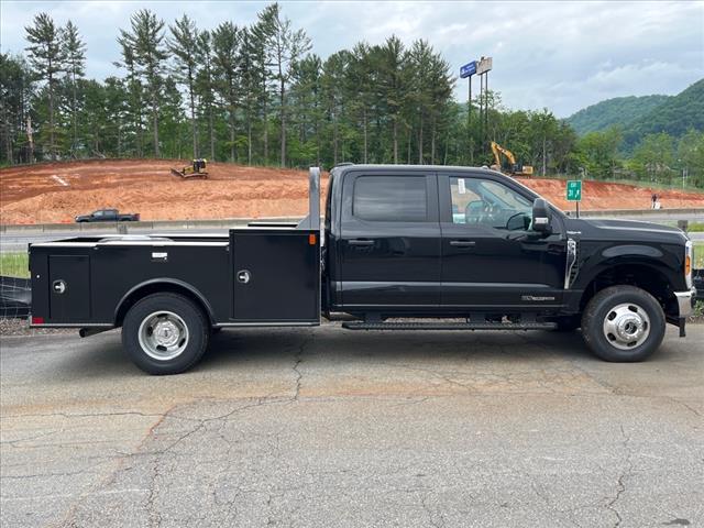 2025 Ford F-350 Super Duty XL DRW