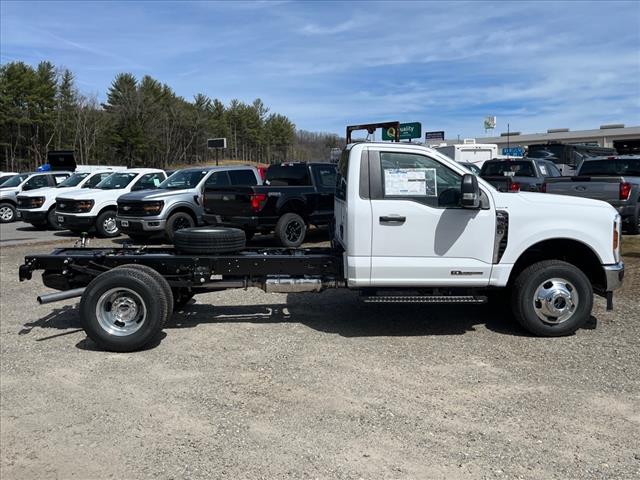 2025 Ford F-350 Super Duty XL DRW