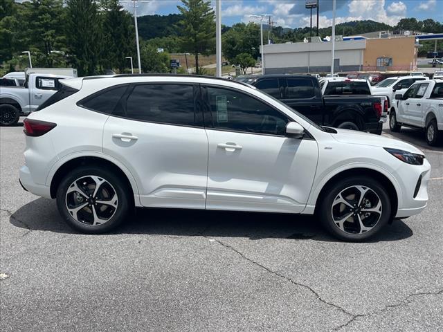 2025 Ford Escape Hybrid ST-Line Elite