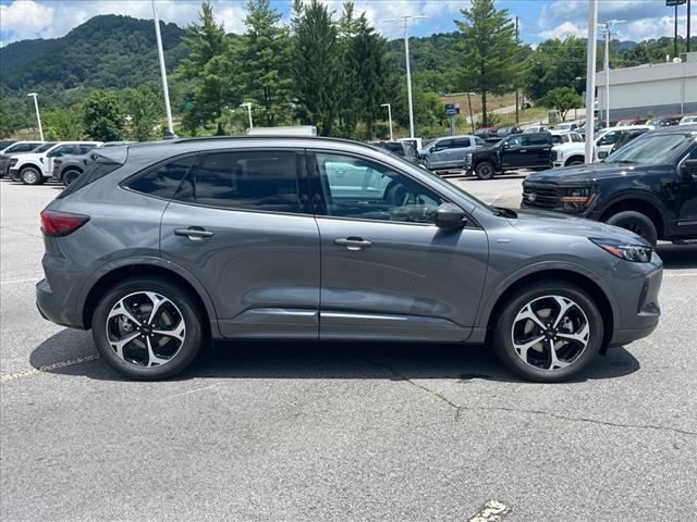 2025 Ford Escape Hybrid ST-Line Elite