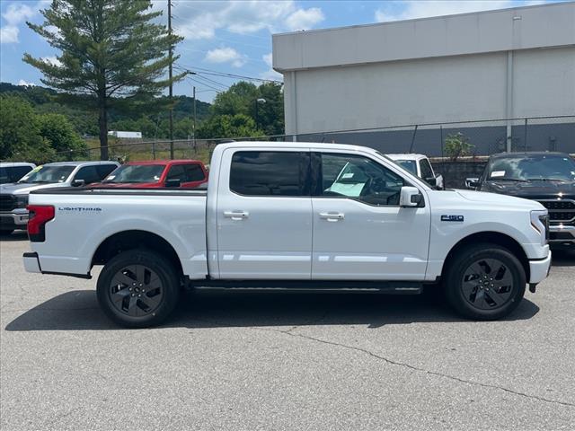 2025 Ford F-150 Lightning Lariat
