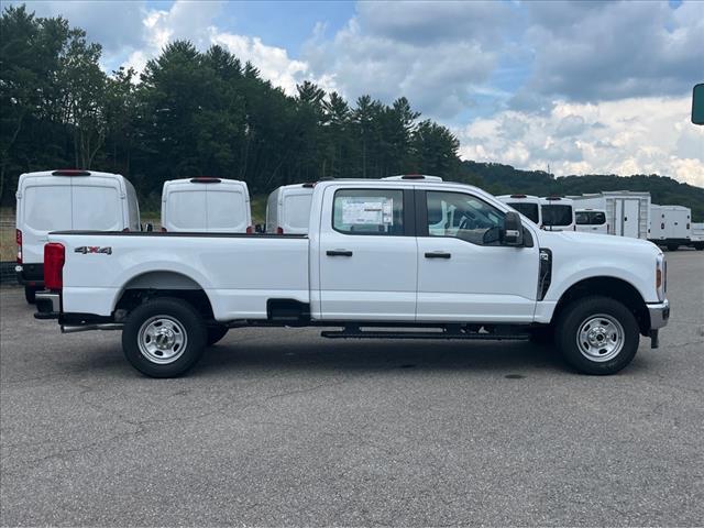 2025 Ford F-350 Super Duty XL