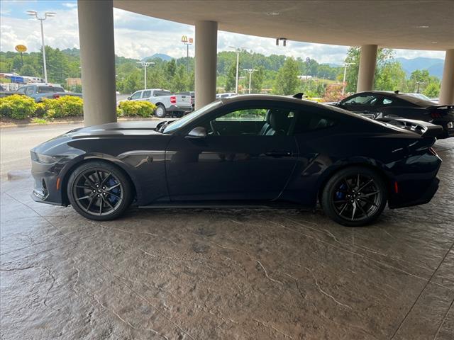 2025 Ford Mustang Dark Horse