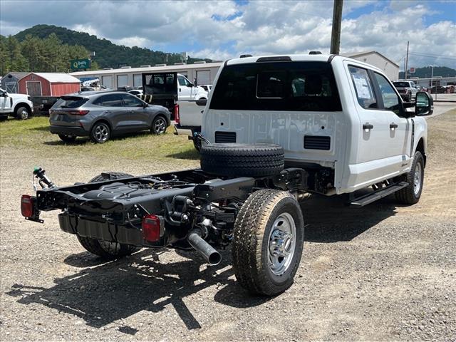 2025 Ford F-350 Super Duty XL