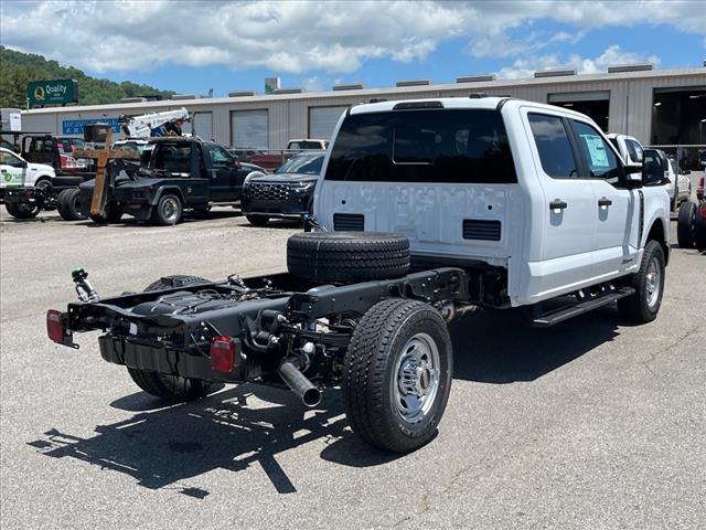 2025 Ford F-350 Super Duty XL