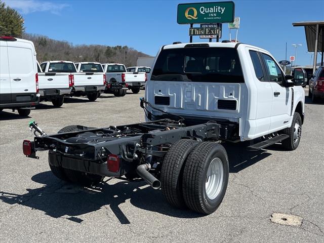 2025 Ford F-350 Super Duty XL DRW