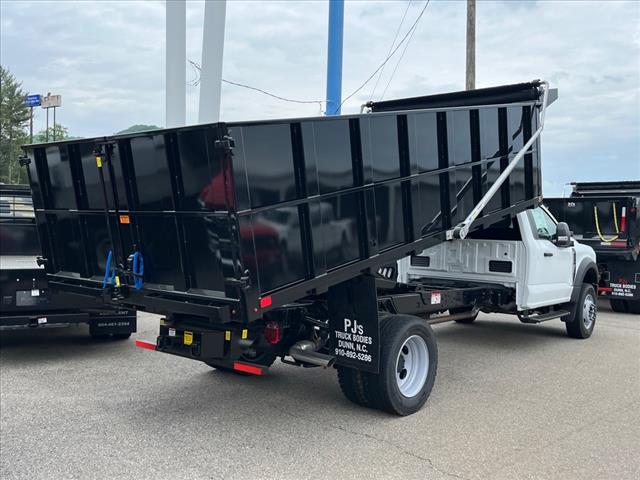 2025 Ford F-600SD XL