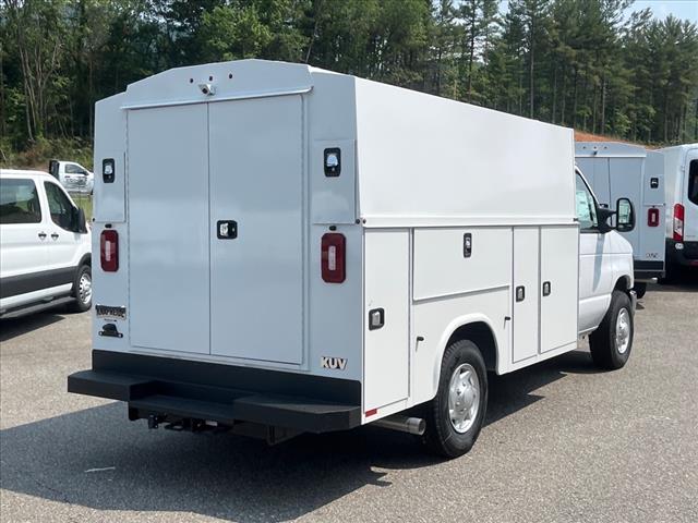 2026 Ford E-Series E-350 SD