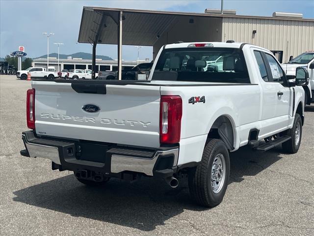 2025 Ford F-350 Super Duty XL
