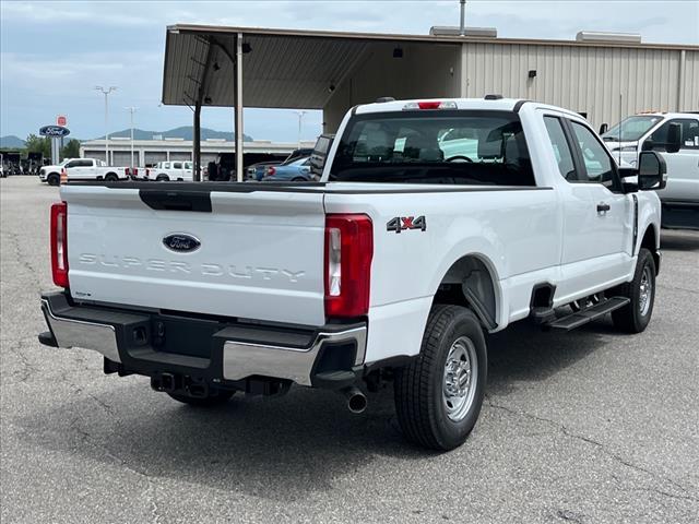 2025 Ford F-350 Super Duty XL